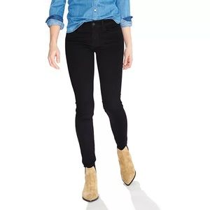 Levi’s black super skinny 710